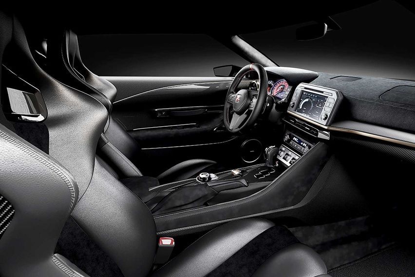 Nissan GT-R interior