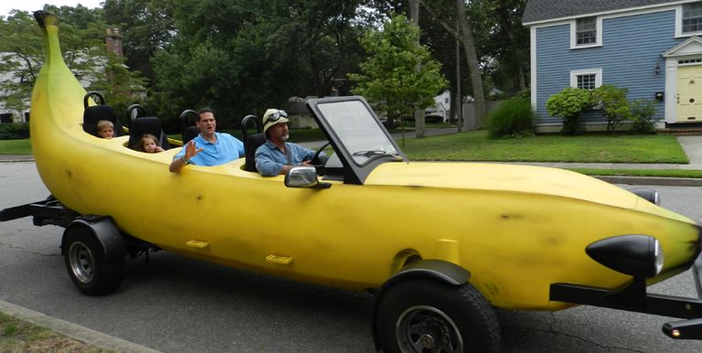 mobil pisang